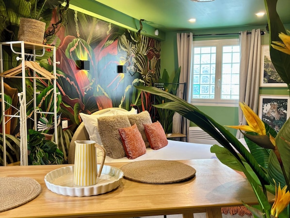 Iron/ironing board, WiFi, bed sheets - Casa Jungle - Le Studio Végétal - Confort & Design (Brive-la-Gaillarde)