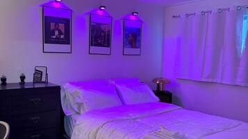 Silitysrauta/-lauta, internet, vuodevaatteet