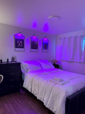 Silitysrauta/-lauta, internet, vuodevaatteet