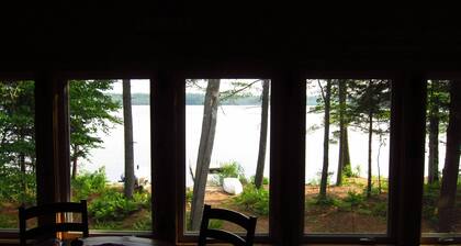 True UP experience awaits you in this comfortable and cozy lakefront home