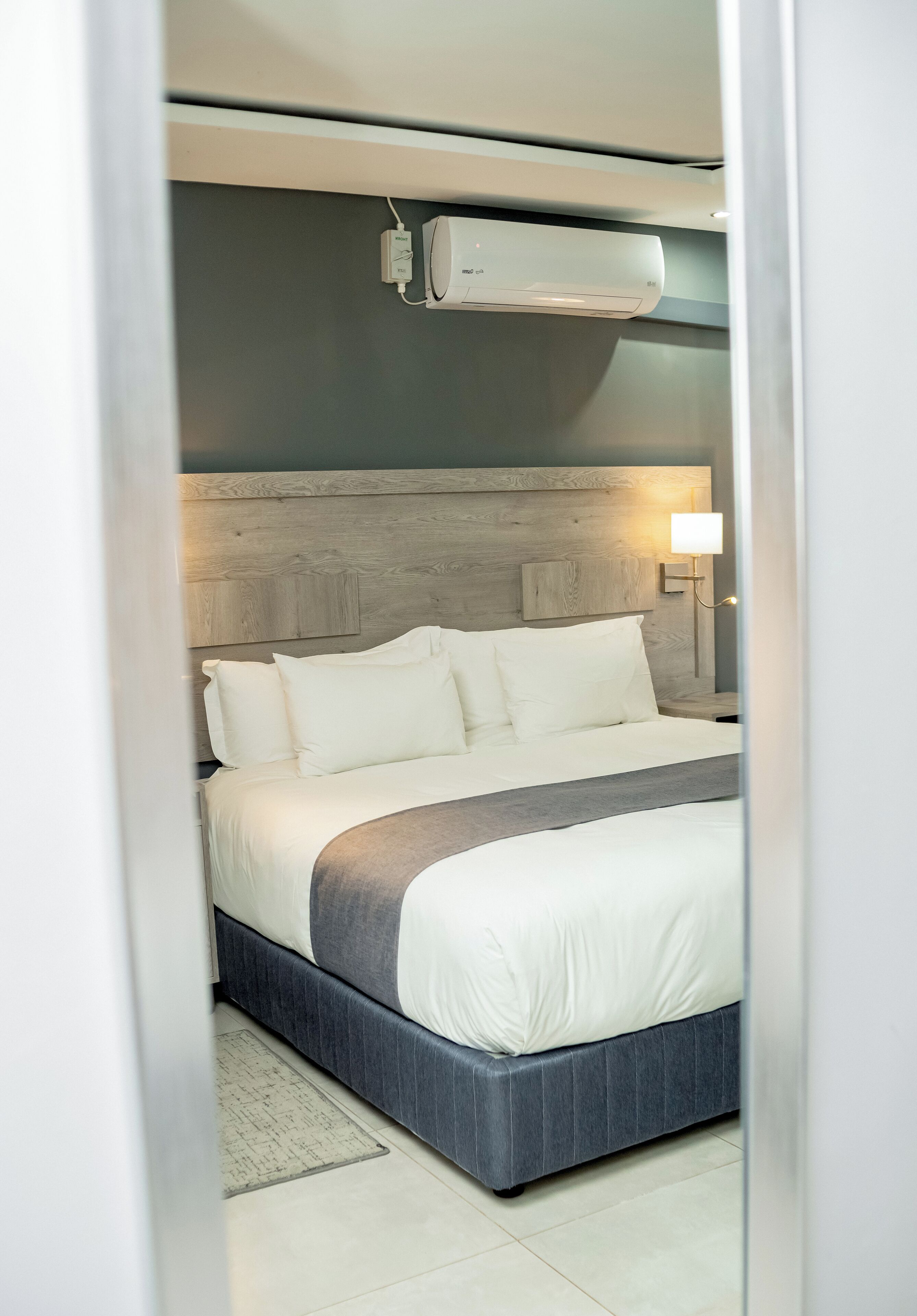 Standard Double Room, Courtyard View | Iron/ironing board, free WiFi