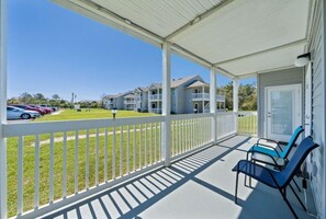 Property grounds - Colony Club E1 | Balcony (Gulf Shores)