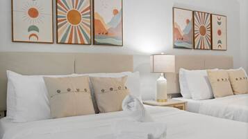 2 bedrooms, desk, iron/ironing board, WiFi