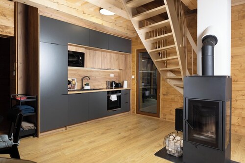 Chalet KUKU with Private Wellness