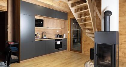 Cozy Chalet KUKU with Private Pool & Wellness in the High Tatras