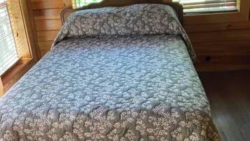 2 chambres, fer et planche à repasser, Wi-Fi, literie fournie