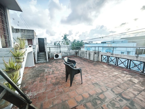 Smart Home Service Appts by Stayz Royale