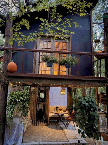 Tiny Off Grid TREEHOUSE with AC