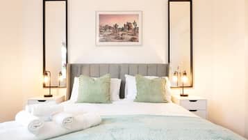 6 bedrooms, iron/ironing board, free WiFi, bed sheets