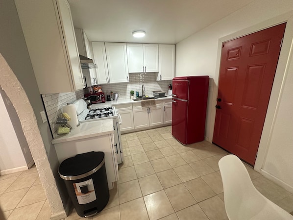 Microwave, oven, stovetop