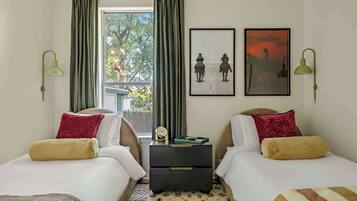 2 habitaciones, tabla de planchar con plancha y wifi gratis