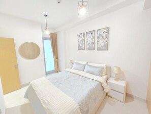 Luxury Apartment, Balcony, City View | Blackout drapes, soundproofing, iron/ironing board, free WiFi - LUXURY BOULEVARD 2BHK (Abu Dhabi)