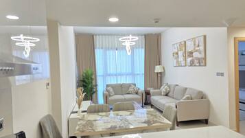 Luxury Apartment, Balcony, City View | Living area