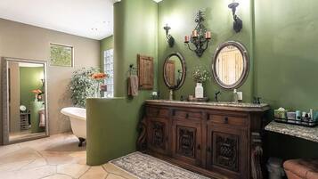 Shower, jetted tub, hair dryer, towels