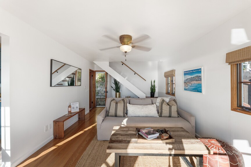 Poppy's Ocean-view Cottage | Hot Tub, Dog-friendly -