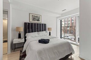 1 chambre, fer et planche à repasser, Wi-Fi, literie fournie