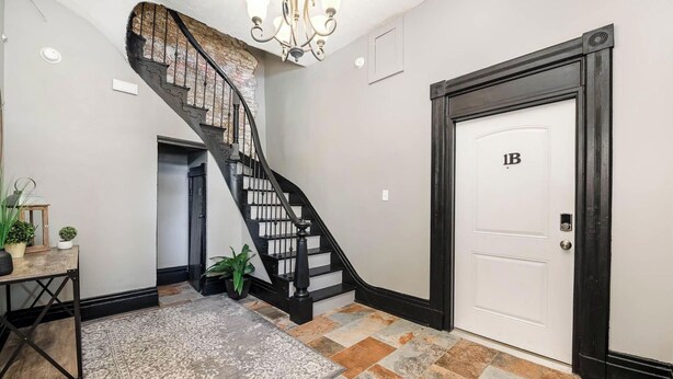 Interior - The Covington Nook - Classy Studio in the Heart of Covington! (Covington)