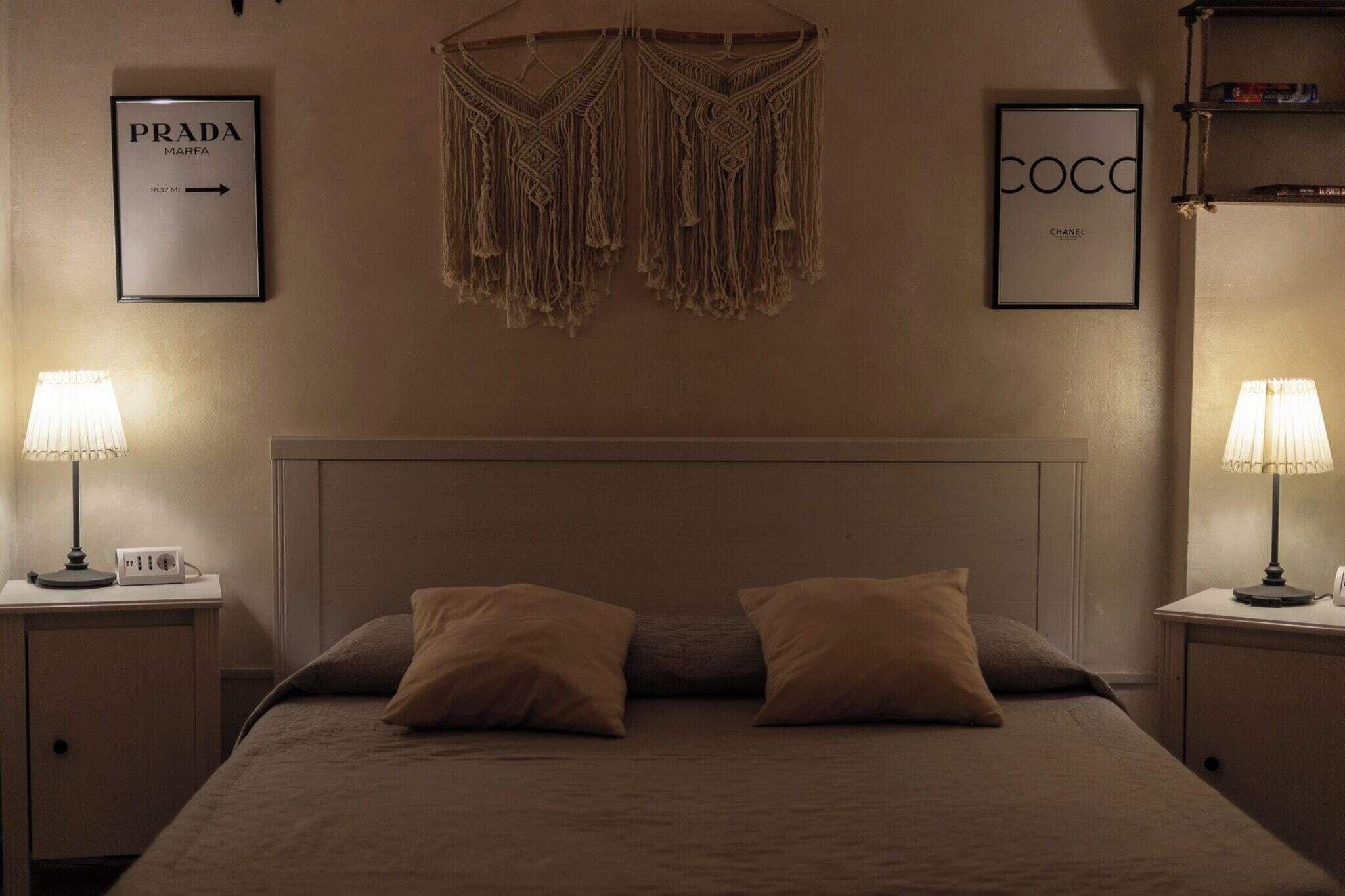 1 soverom, wi-fi (inkludert) og sengetøy