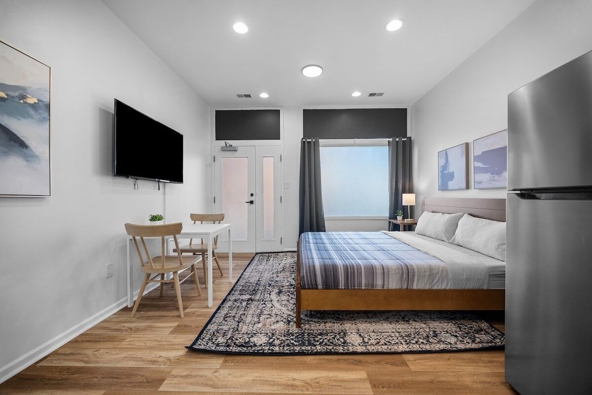 1 soverom, strykejern/-brett, wi-fi (inkludert) og sengetøy