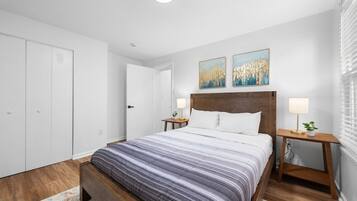 2 chambres, fer et planche Ă repasser, Wi-Fi gratuit, draps fournis