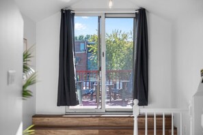 Interior - Central/Lawrenceville @3 Spacious&Quiet 2BD w/Prkg (Pittsburgh)