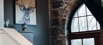 The Tower: Luxury 3 Bedroom Penthouse Stay