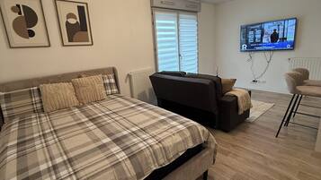 1 bedroom, iron/ironing board, free WiFi, bed sheets