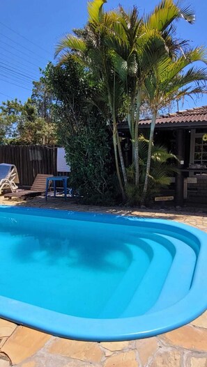 Seasonal outdoor pool - Pousada Uluwatu (Imbituba)