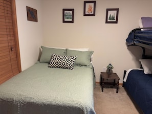 3 chambres, Wi-Fi gratuit, draps fournis