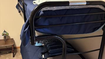 3 多间卧室、免费 WiFi、床单