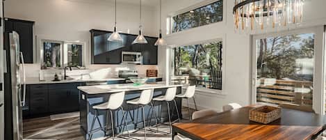 Microwave, oven, stovetop, dishwasher