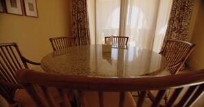 Four-Bedroom Seaview & Pool Villa | In-room dining