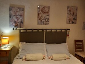 1 habitación, wifi y ropa de cama 