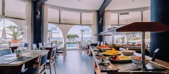 Grand Muthu Oura View Beach Club
