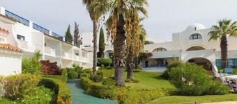 Grand Muthu Oura View Beach Club