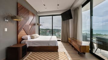 Decoración personalizada, muebles diferentes, escritorio y wifi gratis