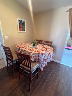 تناول الطعام