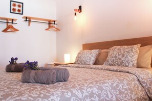 1 bedroom, free WiFi, bed sheets