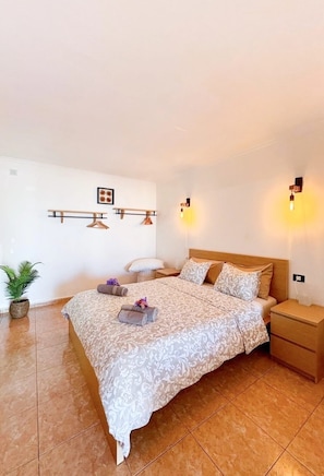 1 bedroom, travel cot, free WiFi, bed sheets - La Casa del Sol ☀️ (Los Realejos)