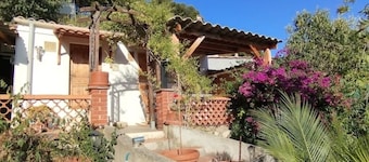 Charmant studio à Toulon – calme, lumineux et bien situé
