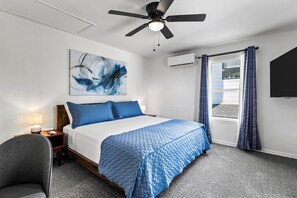 1 soverom, skrivebord, strykejern/-brett og wi-fi (inkludert)