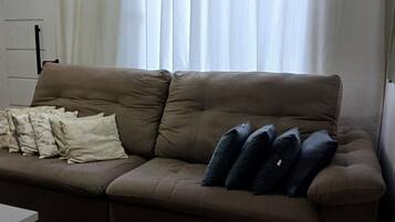 Rumah Keluarga, pemandangan halaman | Area keluarga