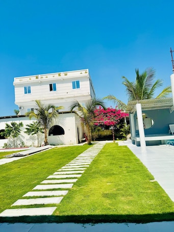 Front of property. Sunset Village Apartments Bagamoyo