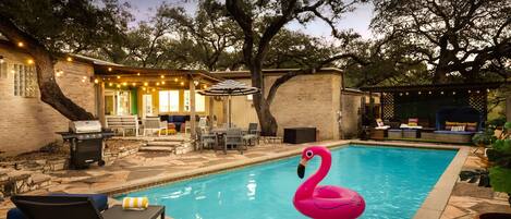 Outdoor pool, a heated pool