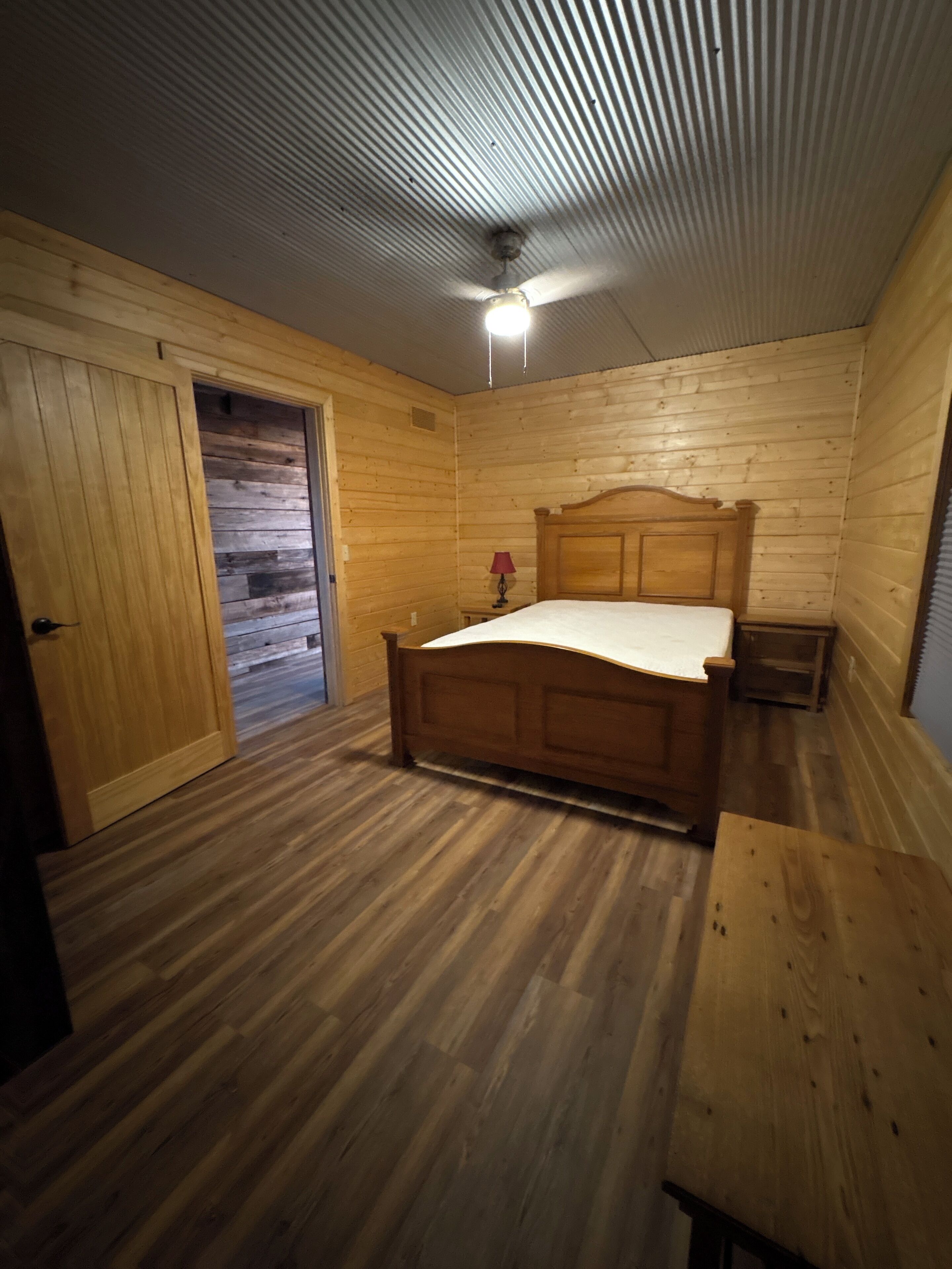 Guest bedroom