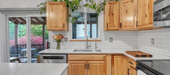  Peaceful Longmont Retreat Near Parks, Hospitals & Lake Macintosh