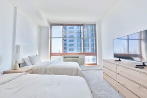 2 多间卧室、熨斗/熨衣板、免费 WiFi、床单