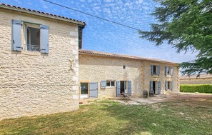 Exterior - 6 bedroom luxurious home in Montcaret (Montcaret)