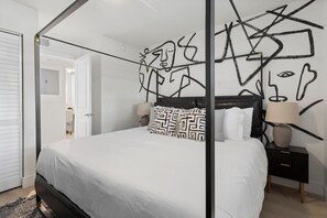 1 habitación, escritorio, tabla de planchar con plancha y wifi 