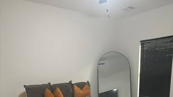 3 dormitorios, Internet, ropa de cama